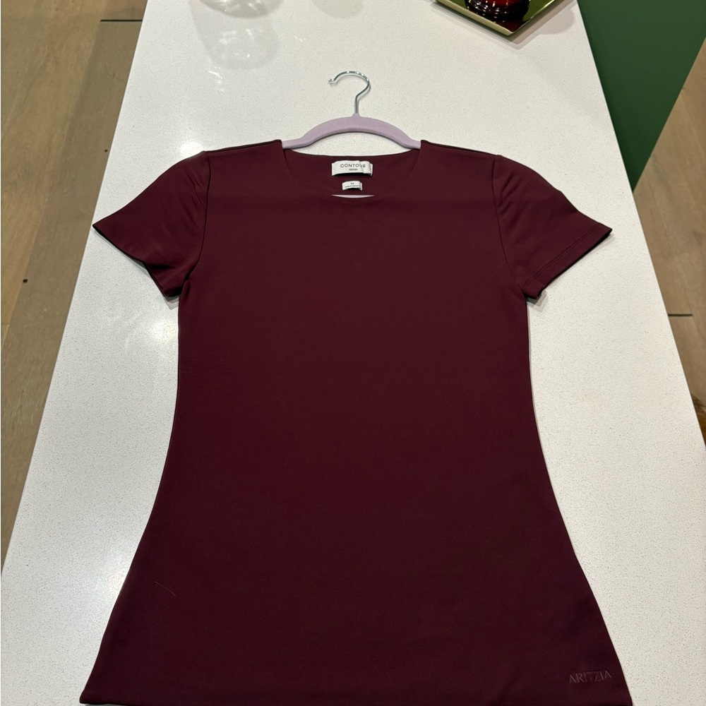 Aritzia Marvel Contour Crew T Shirt - Picture 3 of 4